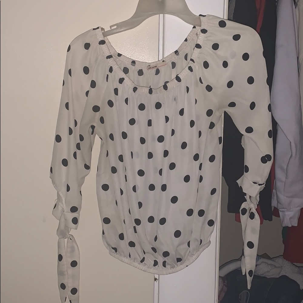 Cute cream white top polkadots